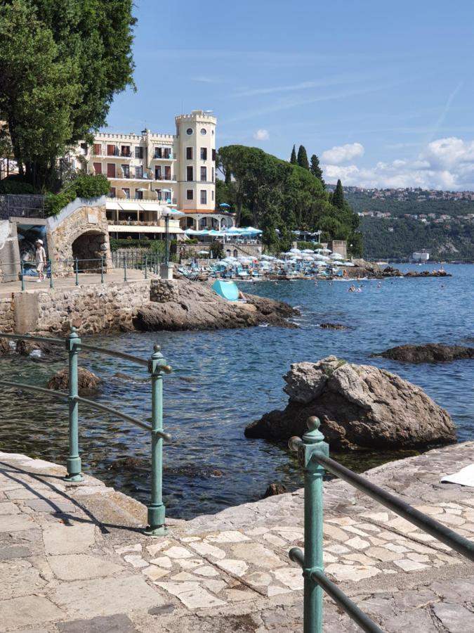 Family House Villa Opatija Exteriör bild